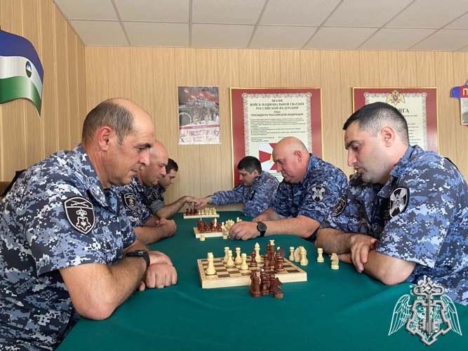 В КАБАРДИНО-БАЛКАРСКОЙ РЕСПУБЛИКЕ СОСТОЯЛСЯ ТУРНИР ПО ШАХМАТАМ СРЕДИ РОСГВАРДЕЙЦЕВ