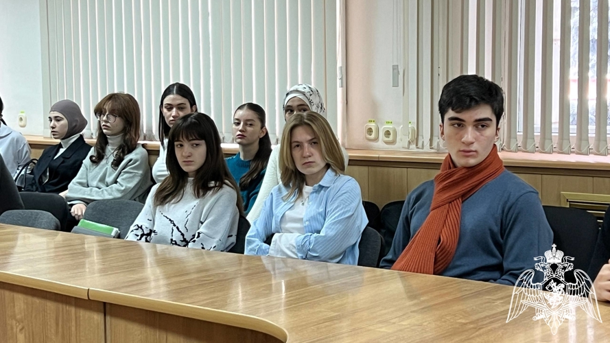 В Нальчике представители Росгвардии приняли участие в круглом столе