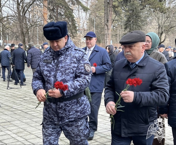В Кабардино-Балкарии представители Росгвардии приняли участие в памятном мероприятии