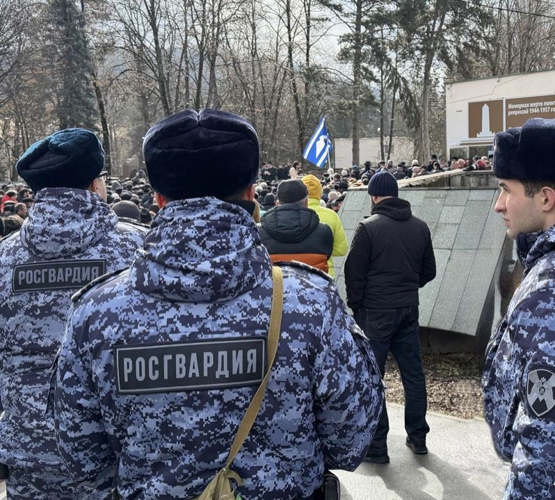 Росгвардейцы Кабардино-Балкарии обеспечили безопасность во время памятного митинга 