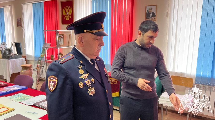В рамках акции «Дни Росгвардии» представители Росгвардии встретились с кадетами