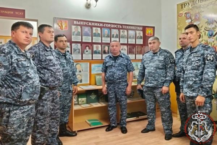 В Кабардино-Балкарии росгвардейцы организовали памятную встречу, посвященную генералу армии Ивану Яковлеву