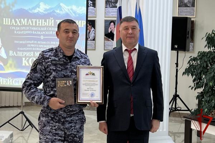 В Нальчике росгвардейцы приняли участие в межведомственном шахматном турнире "Гроссмейстер политики"